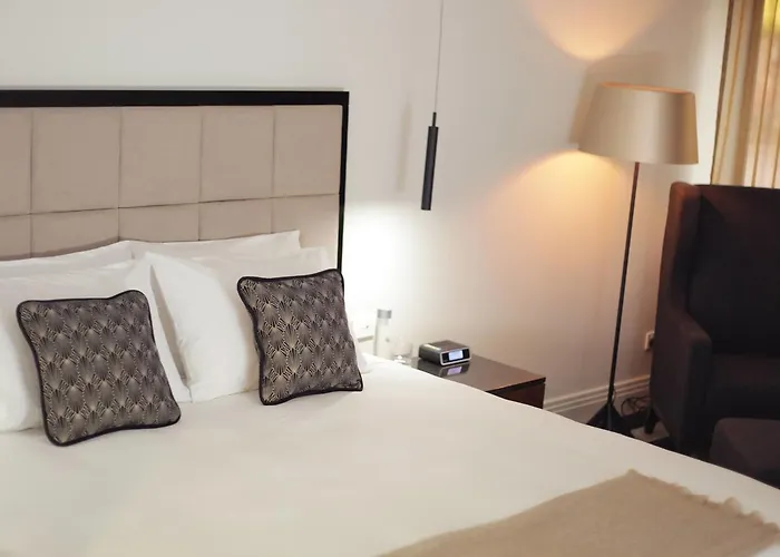 Ellen Hotel